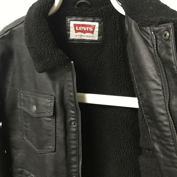 Levi's Mens Faux Leather Trucker Jacket Black - Picture 5 of 7